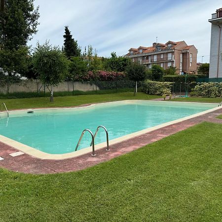 Garaje Y Piscina Comunitaria! Apartment Suances Exterior photo