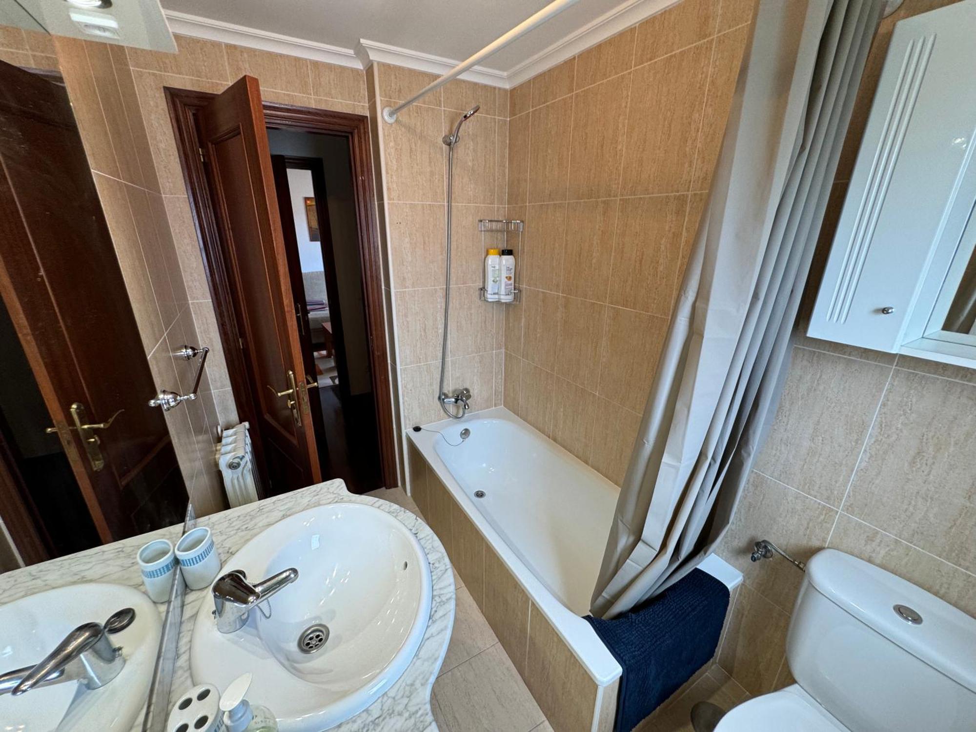 Garaje Y Piscina Comunitaria! Apartment Suances Exterior photo